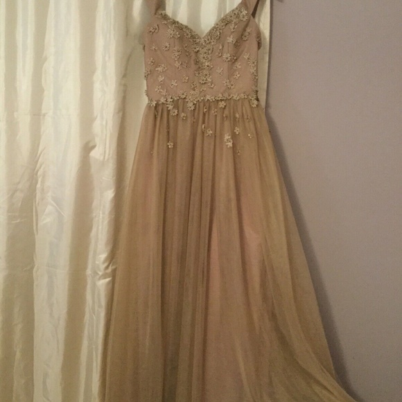 NEW CLASSIC-Romantic style ball gown size 8 - Picture 5 of 5